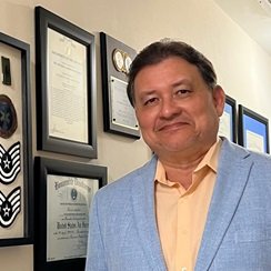 Miguel Martinez-Newell